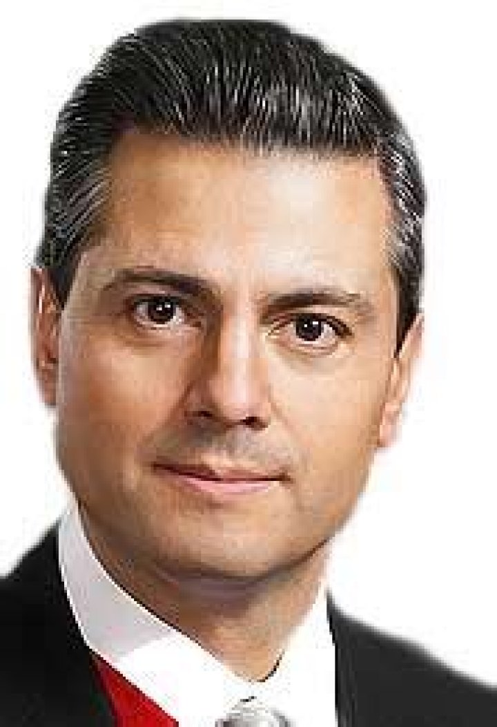 Enrique Peña Nieto - BlogPaper